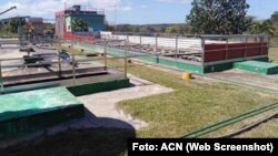 Fábrica de refrescos Los Portales, en Pinar del Río, Cuba