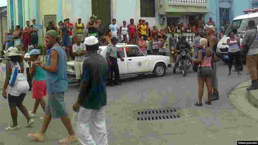 Carnavales infantiles en Guantánamo fuertemente custodiado por policías