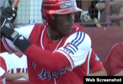 Jorge Carlos Soler con el uniforme del equipo Cuba.